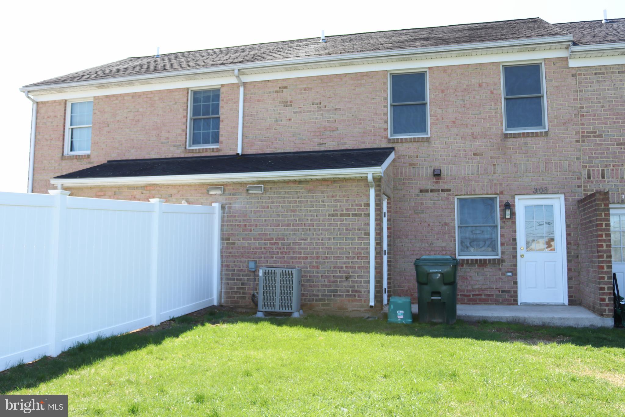 EAST RIDGE - Residential