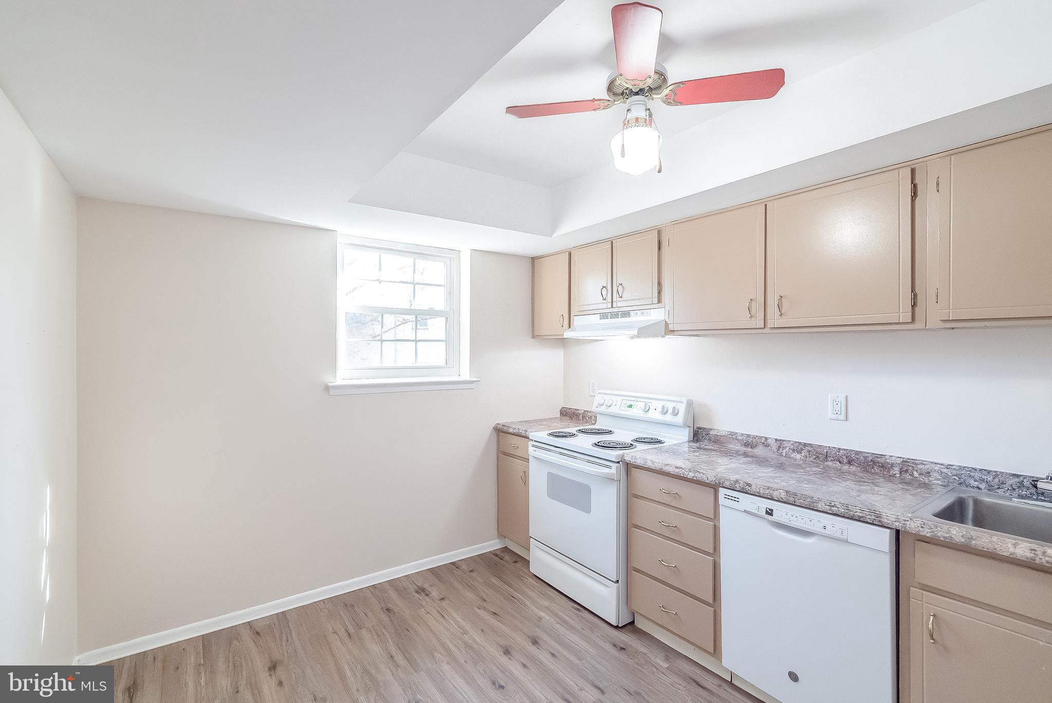 BUTLER PARK CONDO - Residential