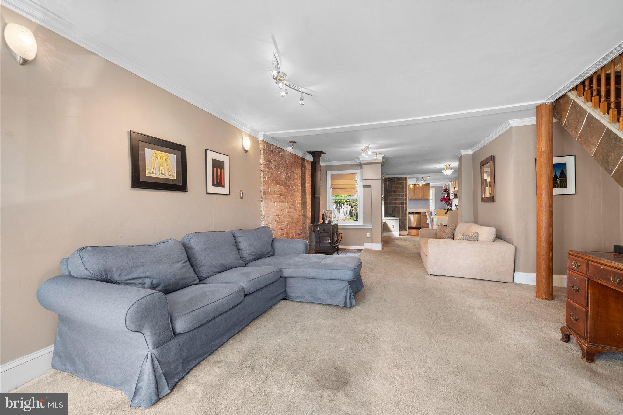 OLD TOWN ALEXANDRIA - Residential