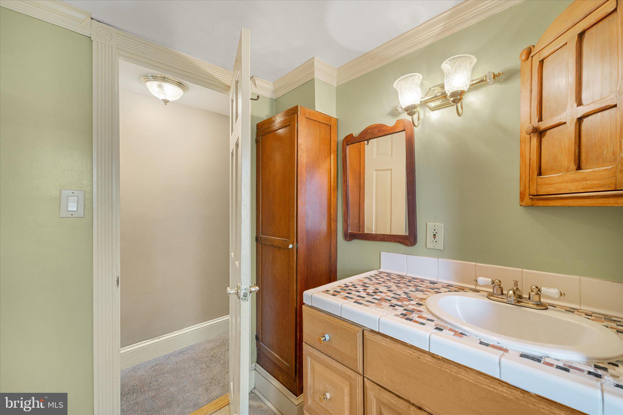 OLD TOWN ALEXANDRIA - Residential