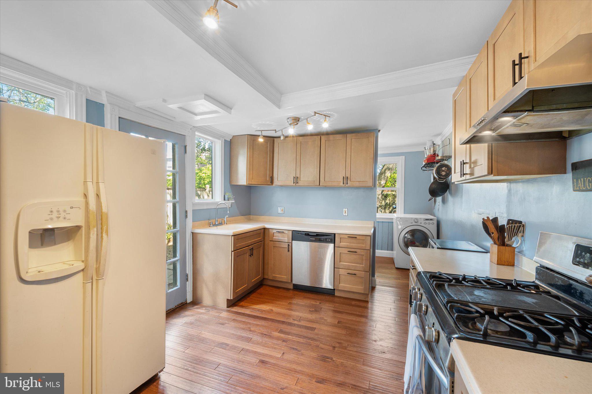 OLD TOWN ALEXANDRIA - Residential