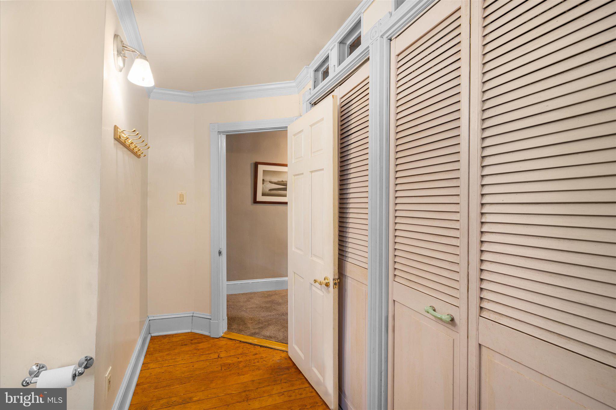 OLD TOWN ALEXANDRIA - Residential