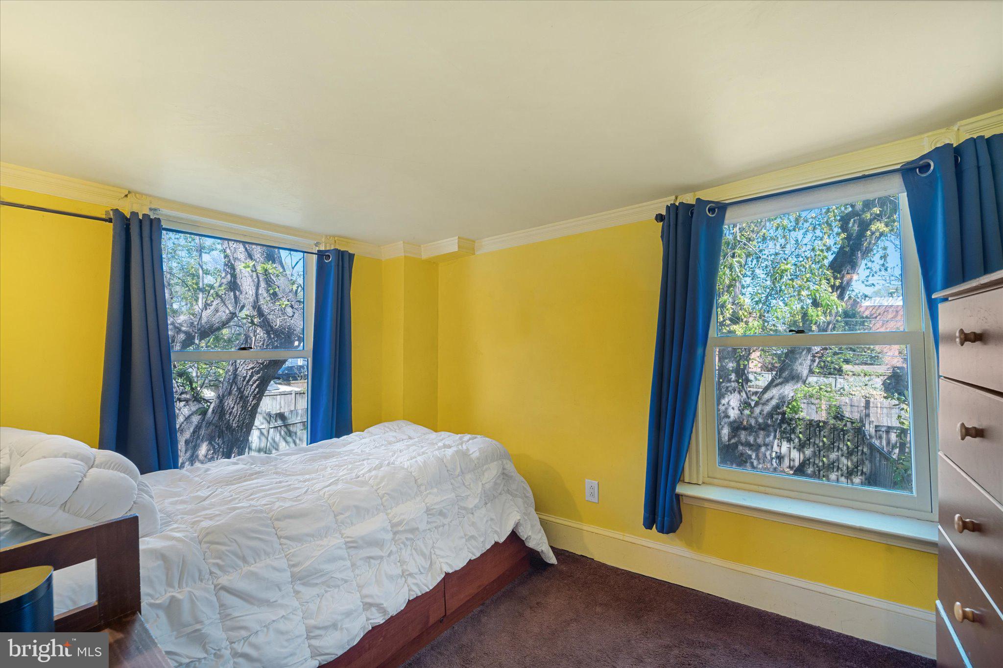 OLD TOWN ALEXANDRIA - Residential