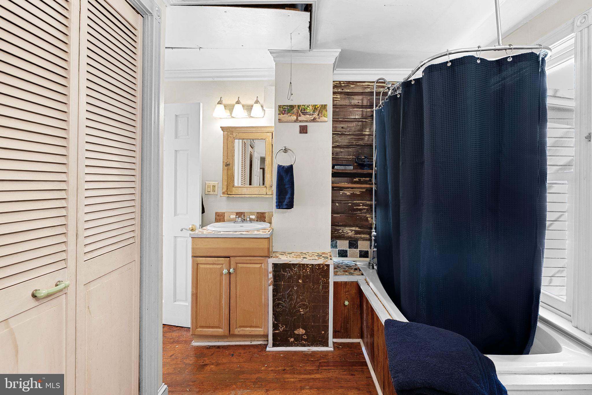 OLD TOWN ALEXANDRIA - Residential