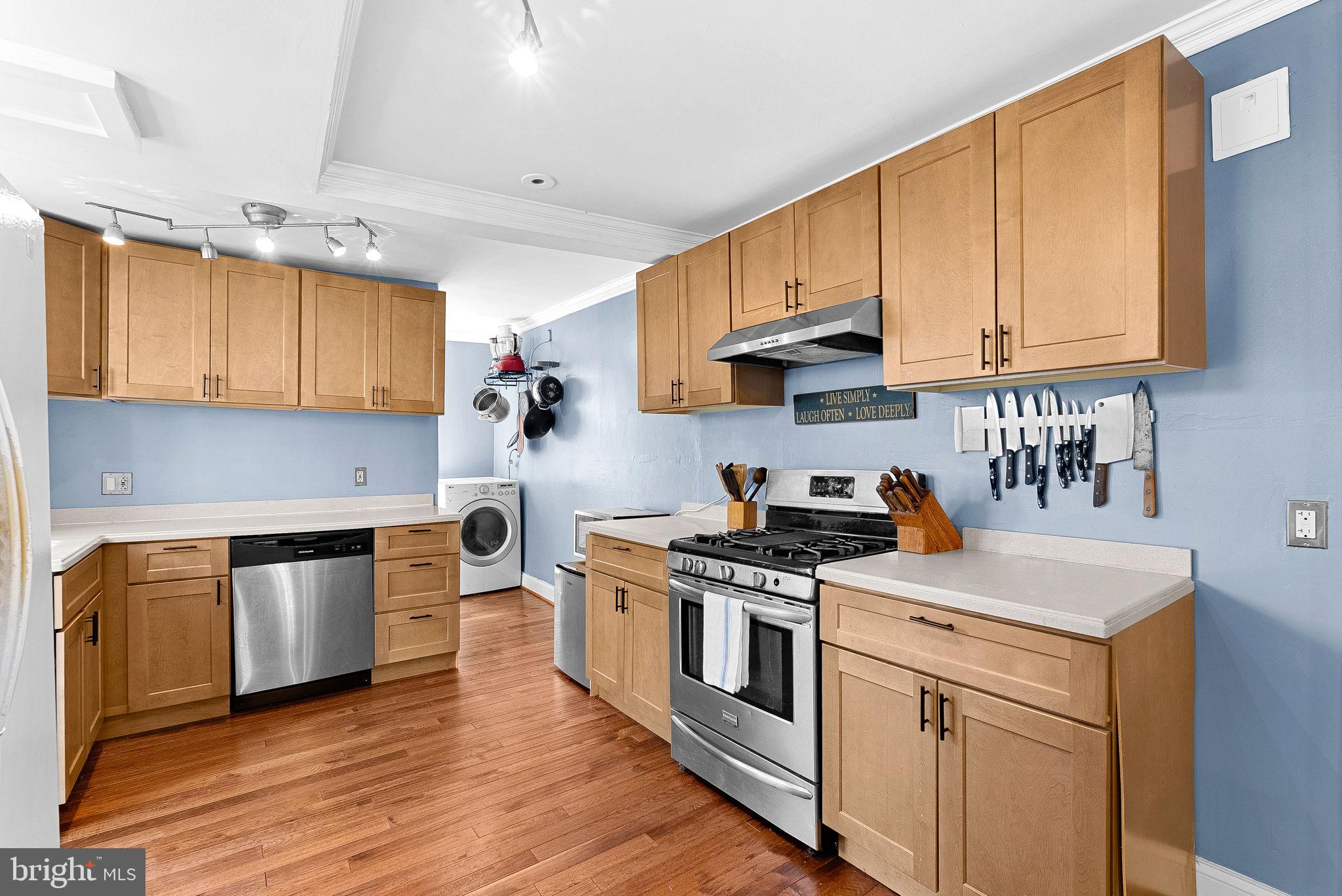 OLD TOWN ALEXANDRIA - Residential