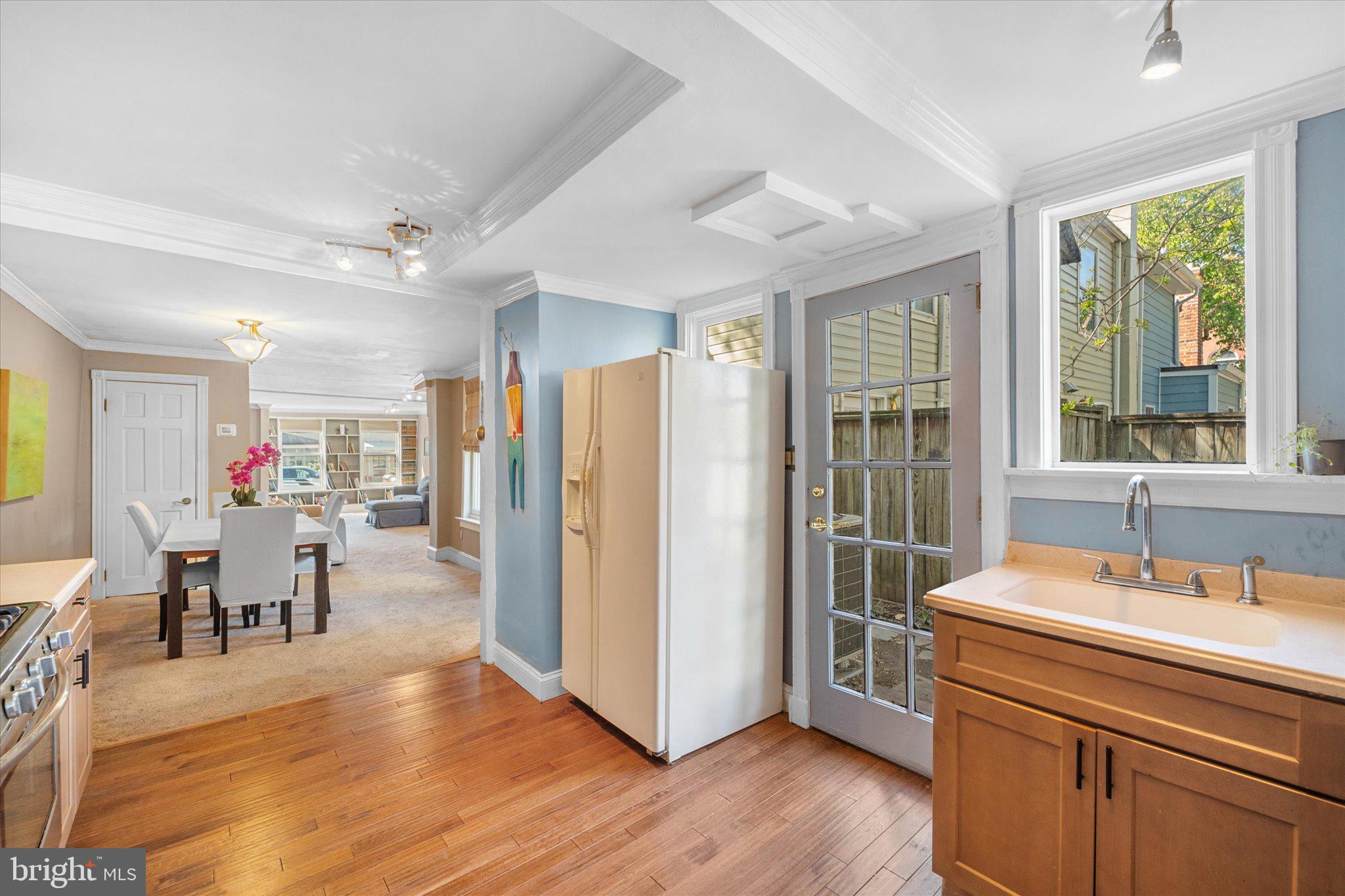 OLD TOWN ALEXANDRIA - Residential