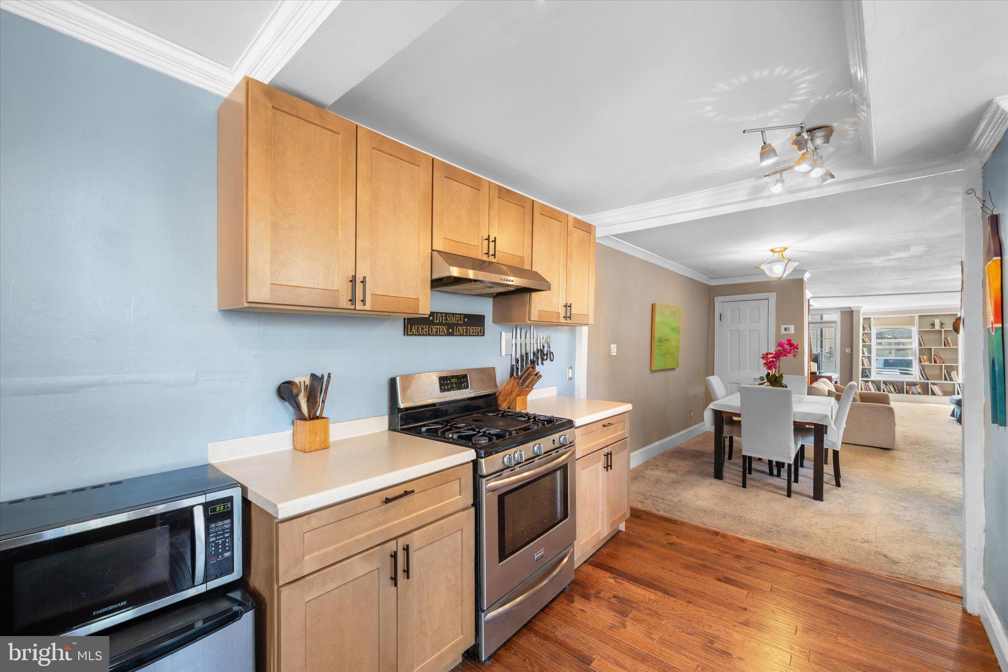 OLD TOWN ALEXANDRIA - Residential