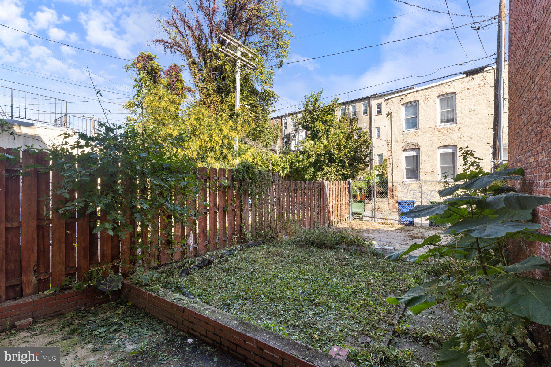 DRUID HILL PARK - Residential