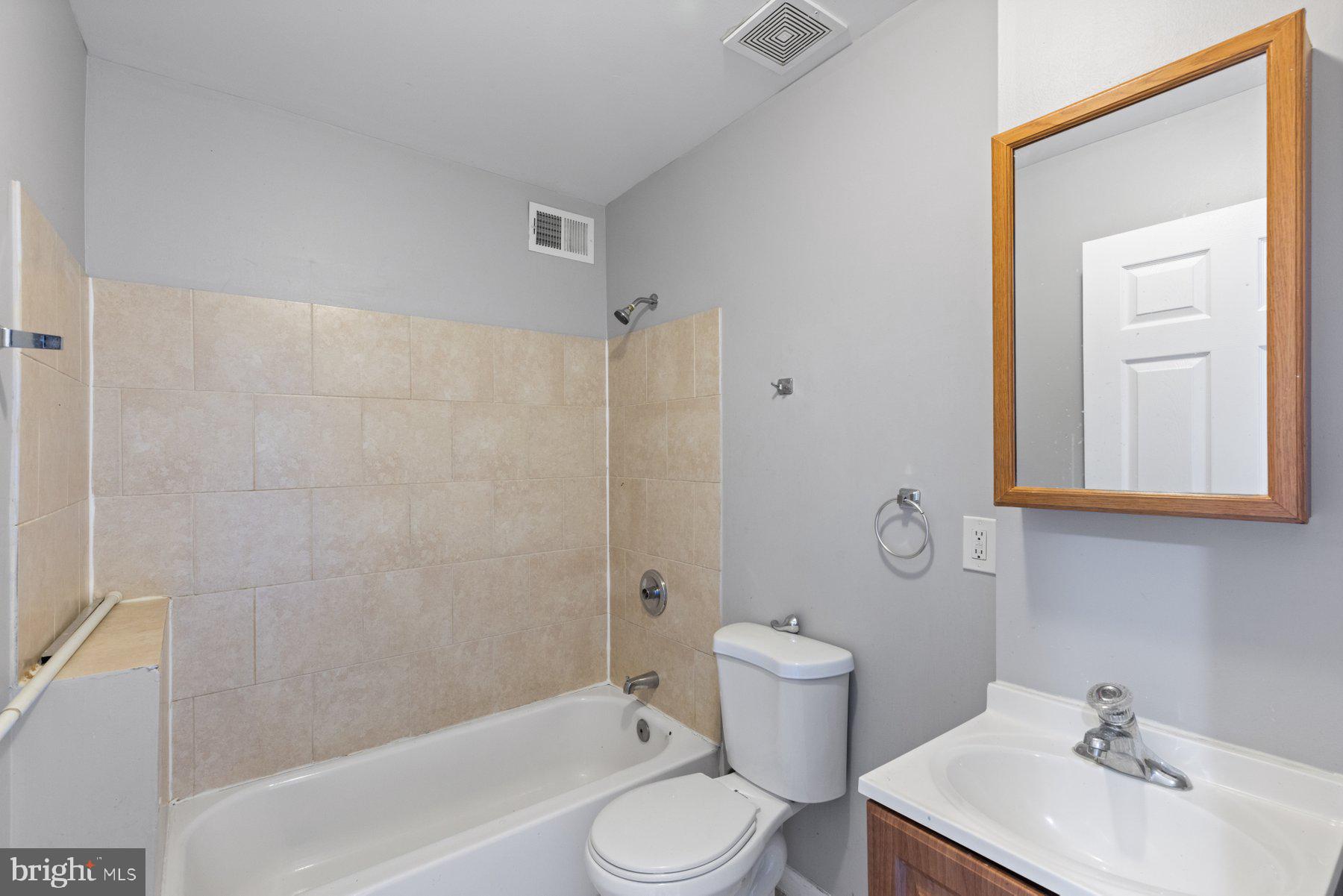 DRUID HILL PARK - Residential