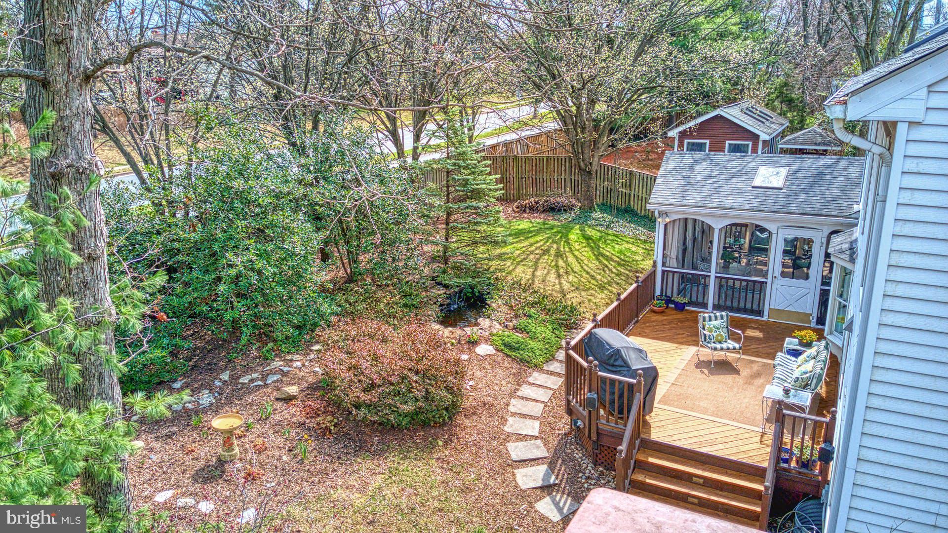 BROAD OAKS - Residential