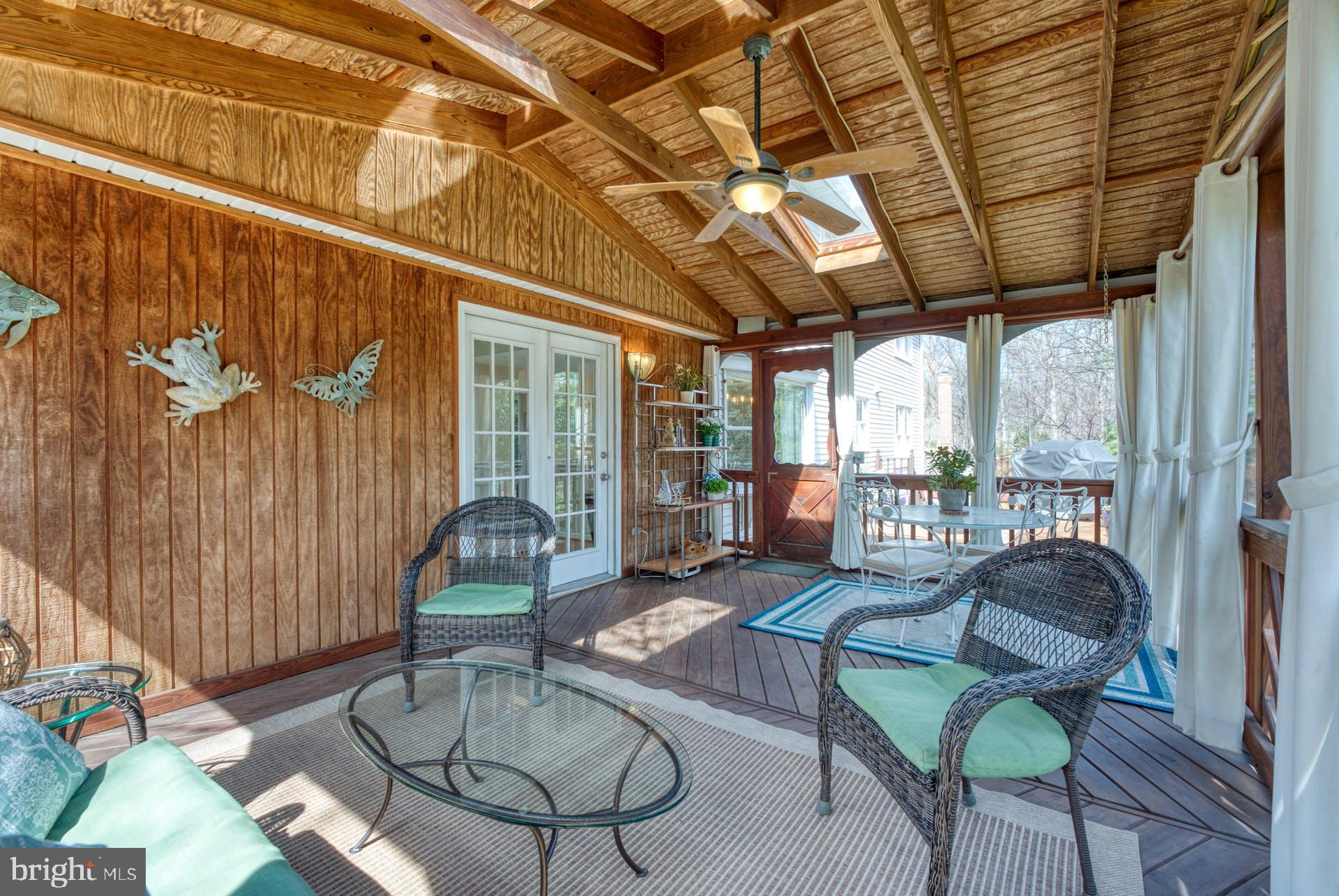 BROAD OAKS - Residential