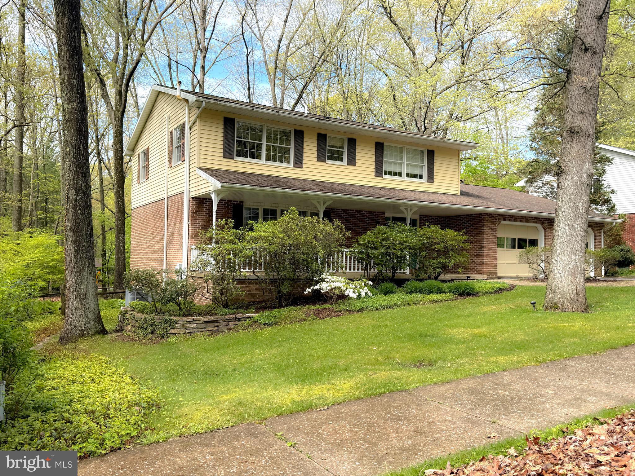 564 LANCESHIRE LANE
