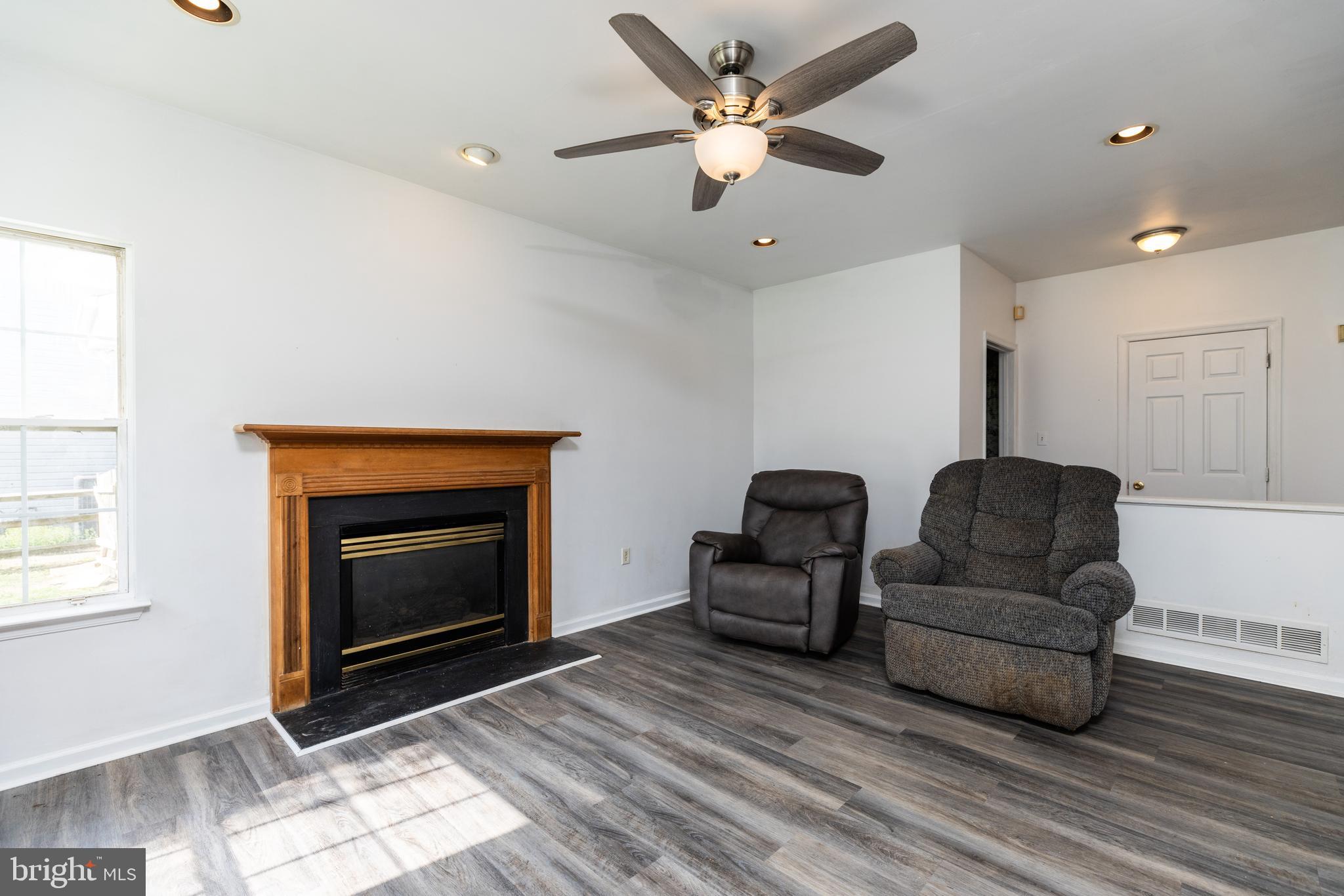 KIRKWOOD KNOLL - Residential