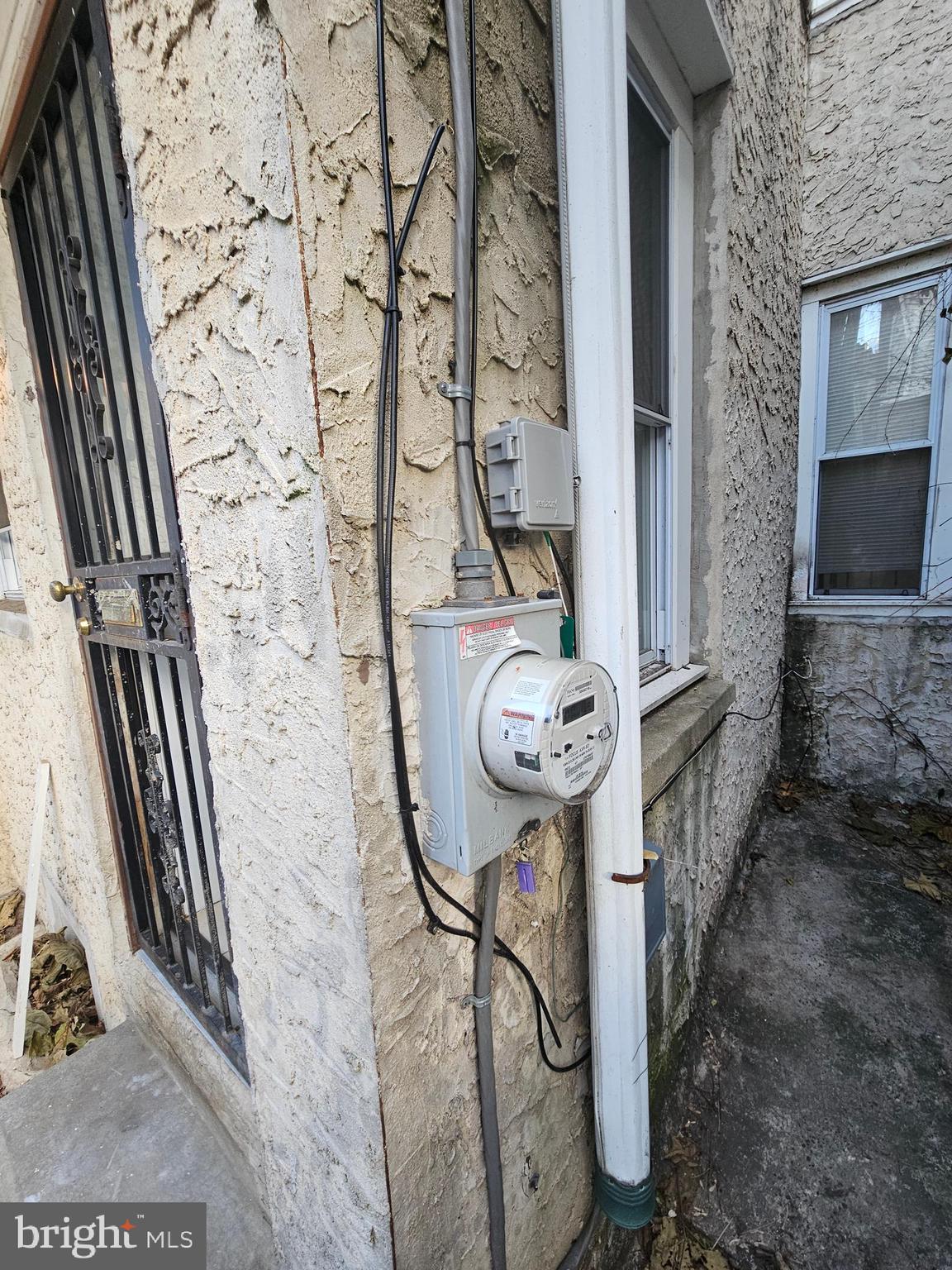 STRAWBERRY MANSION - Residential