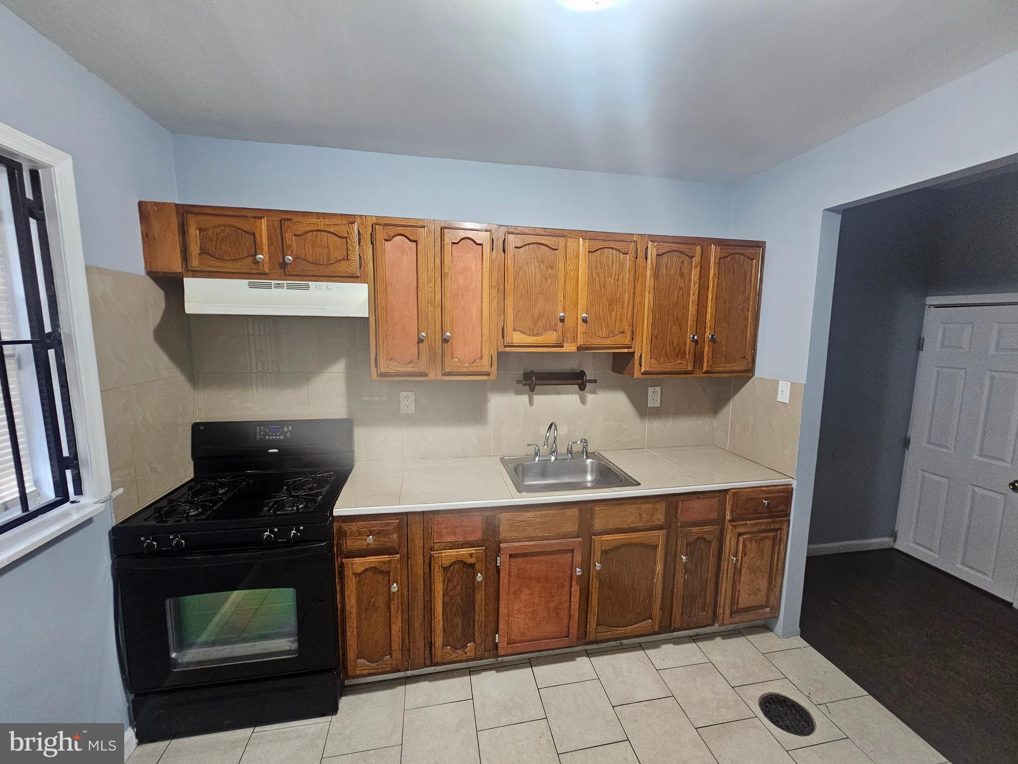 STRAWBERRY MANSION - Residential