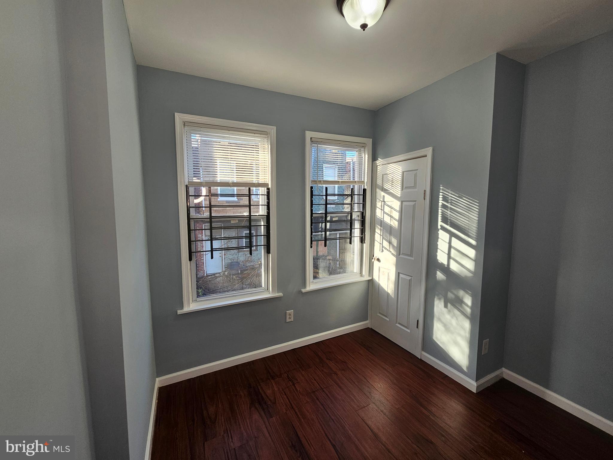 STRAWBERRY MANSION - Residential