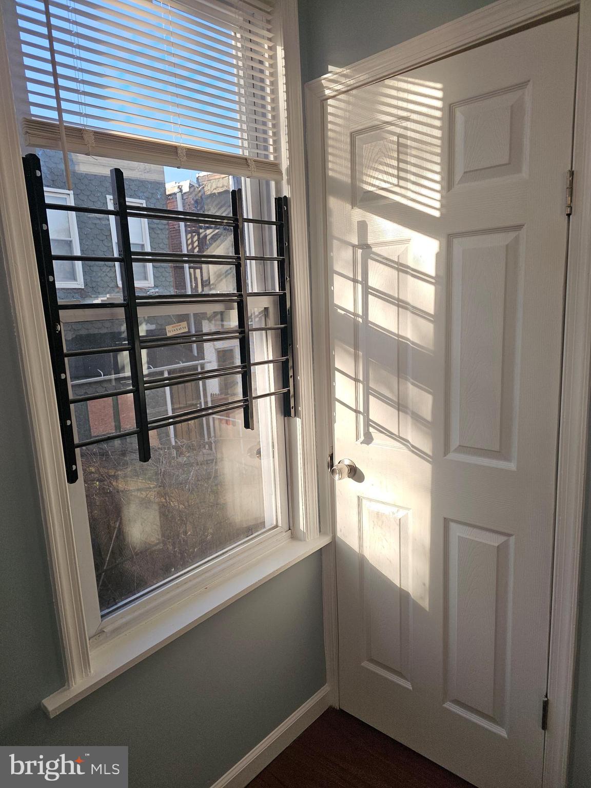 STRAWBERRY MANSION - Residential