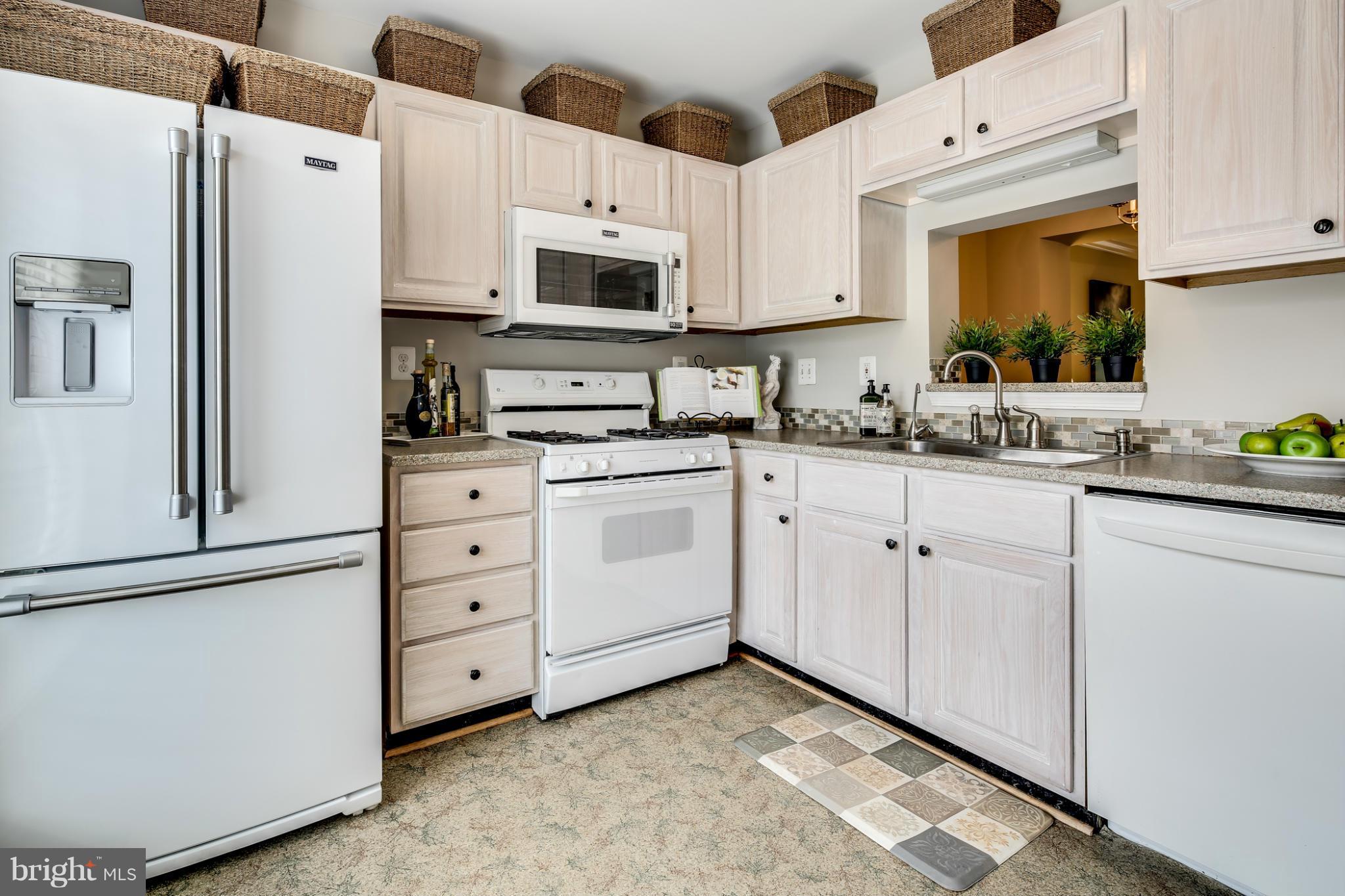 PINEY GLEN VILLAGE - Residential