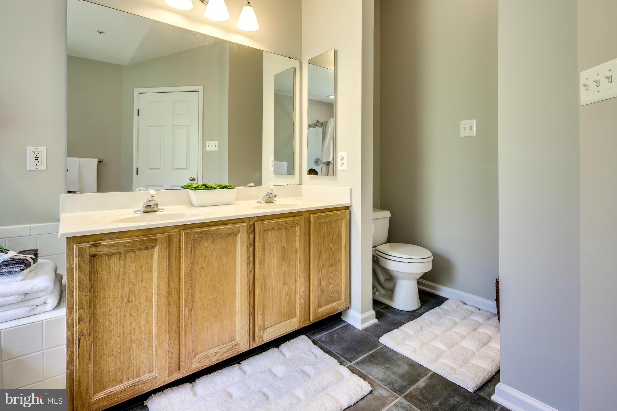 PINEY GLEN VILLAGE - Residential