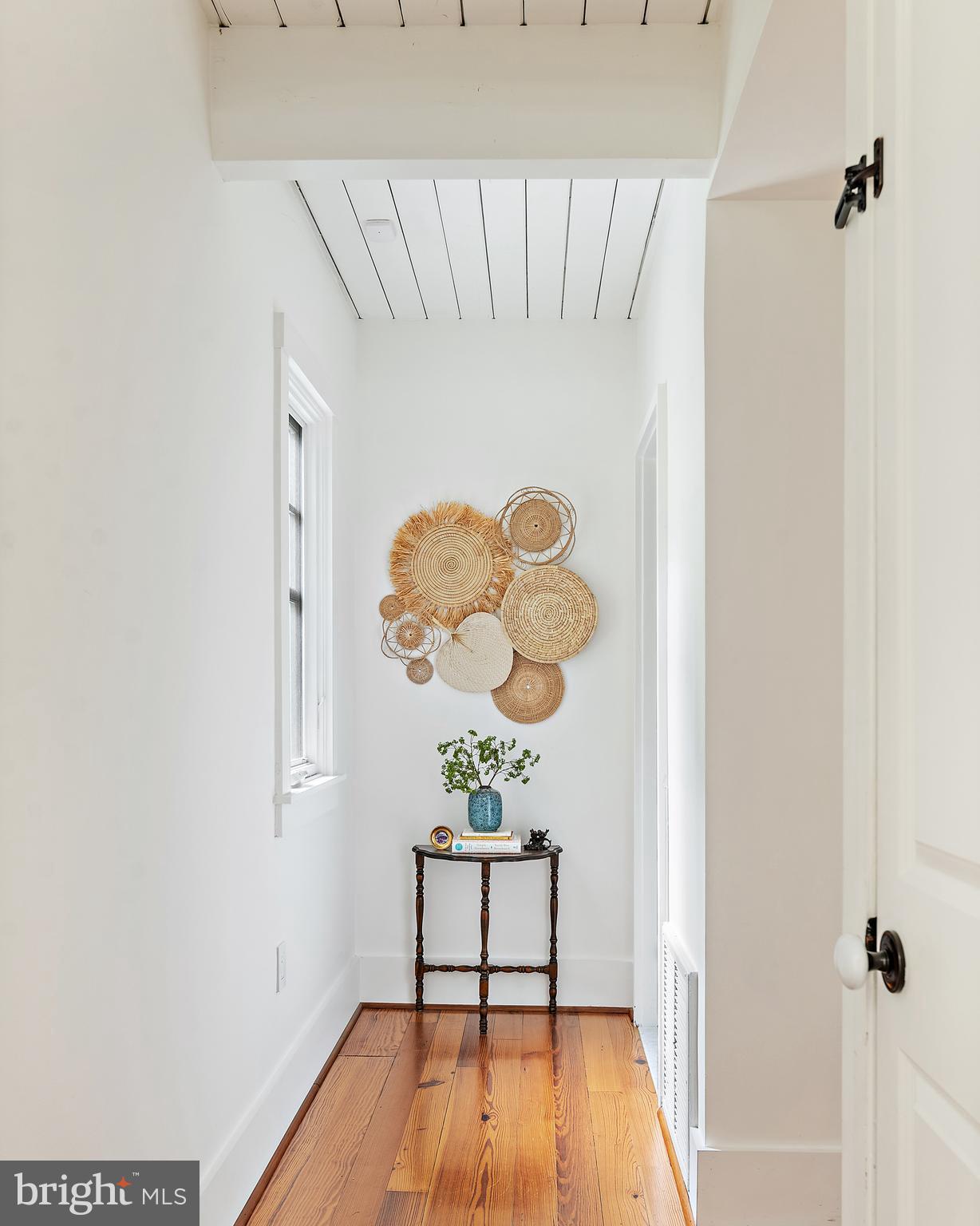 ARBUTUS BANKS - Residential