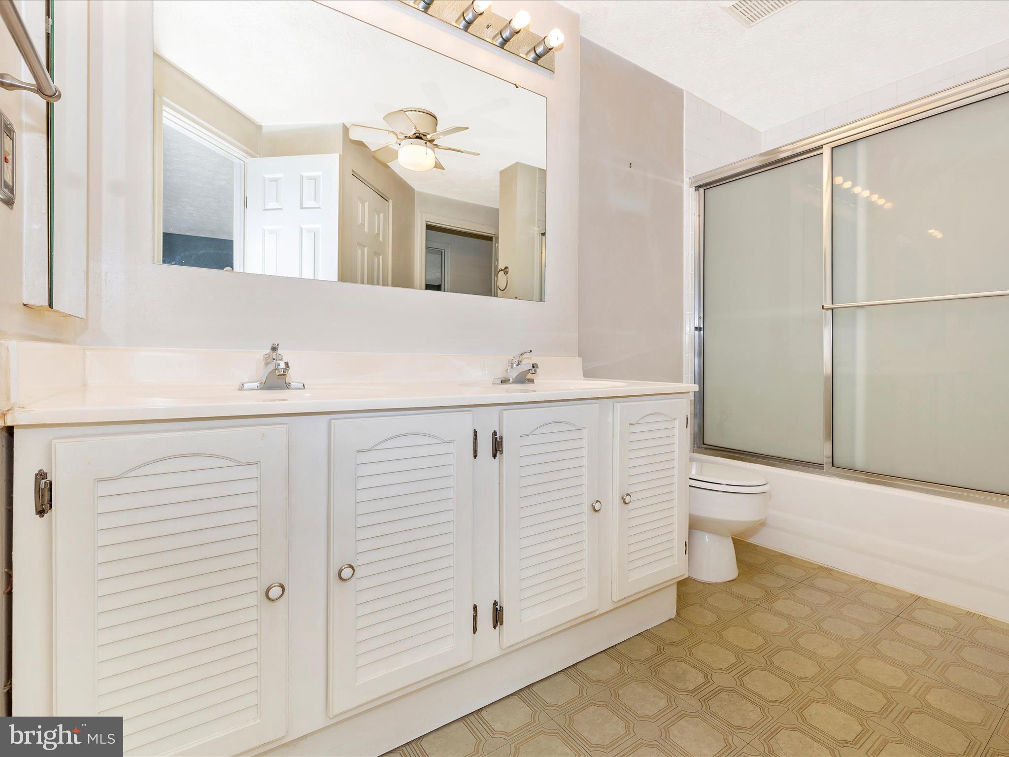 FREDERICKTOWNE VILLAGE - Residential