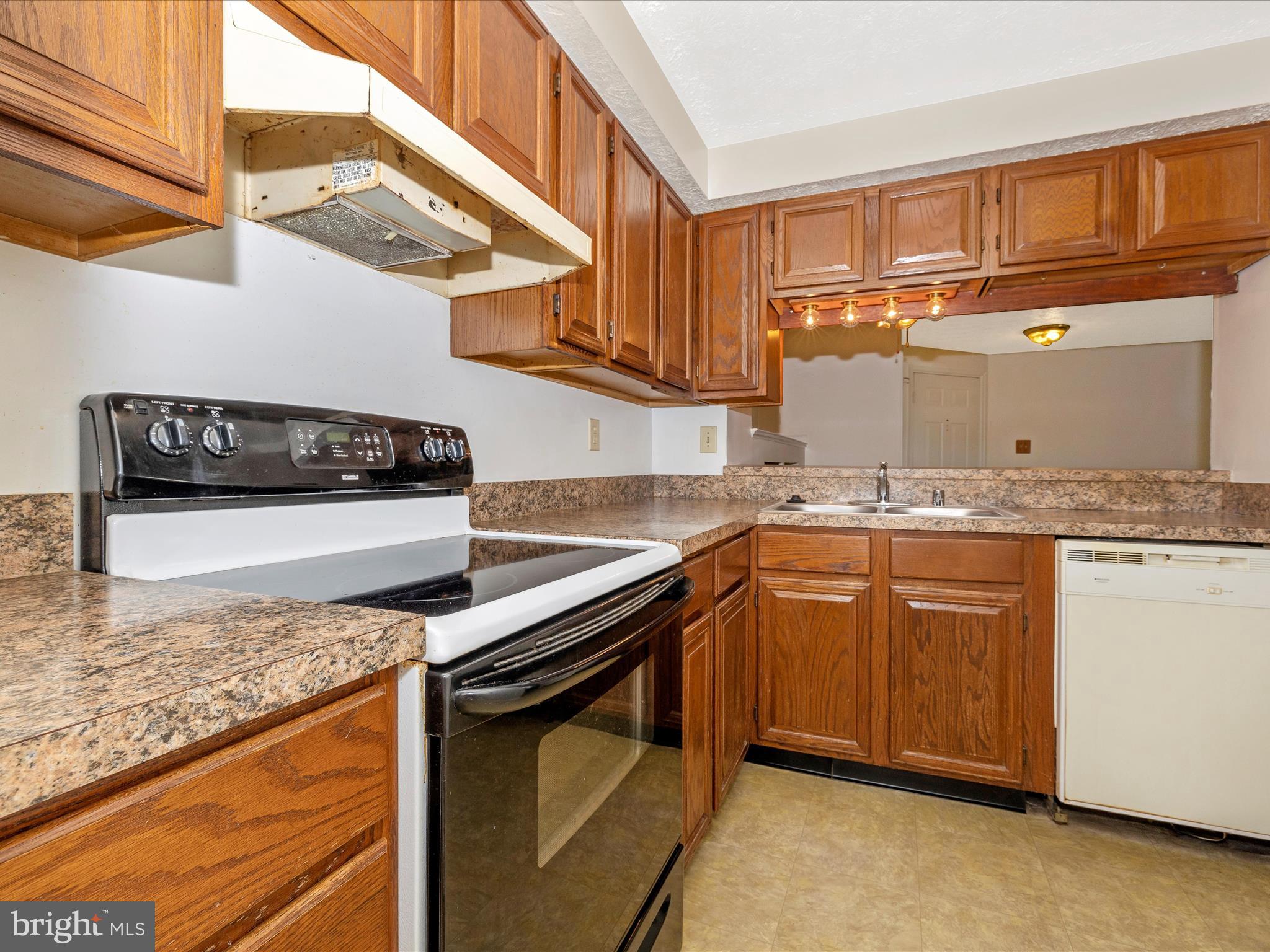 FREDERICKTOWNE VILLAGE - Residential