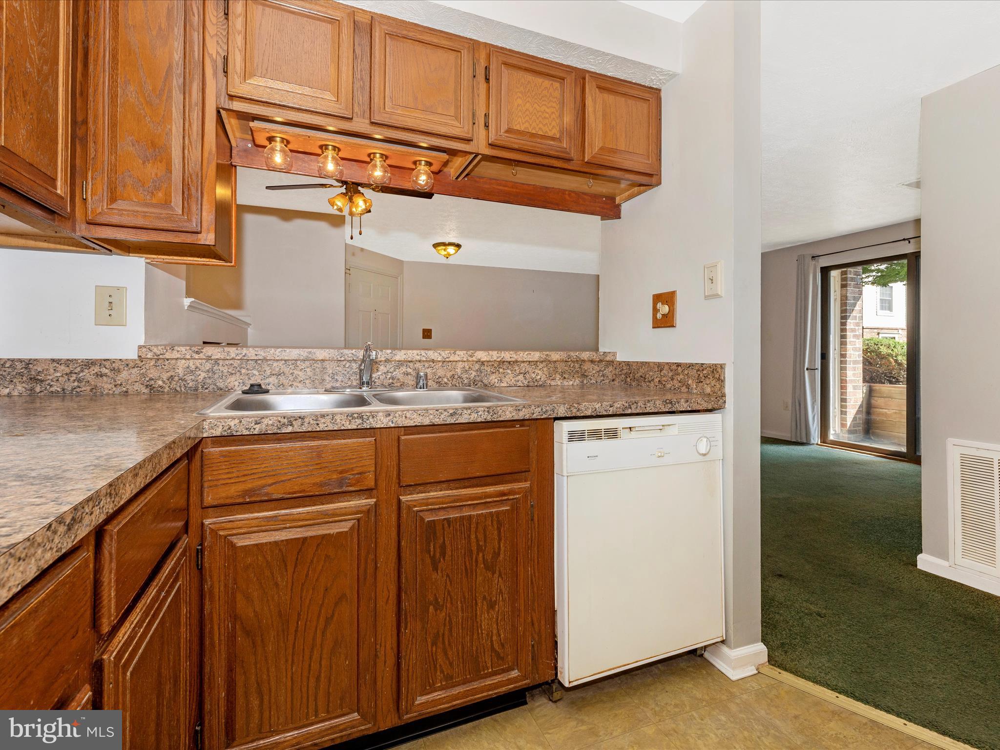 FREDERICKTOWNE VILLAGE - Residential