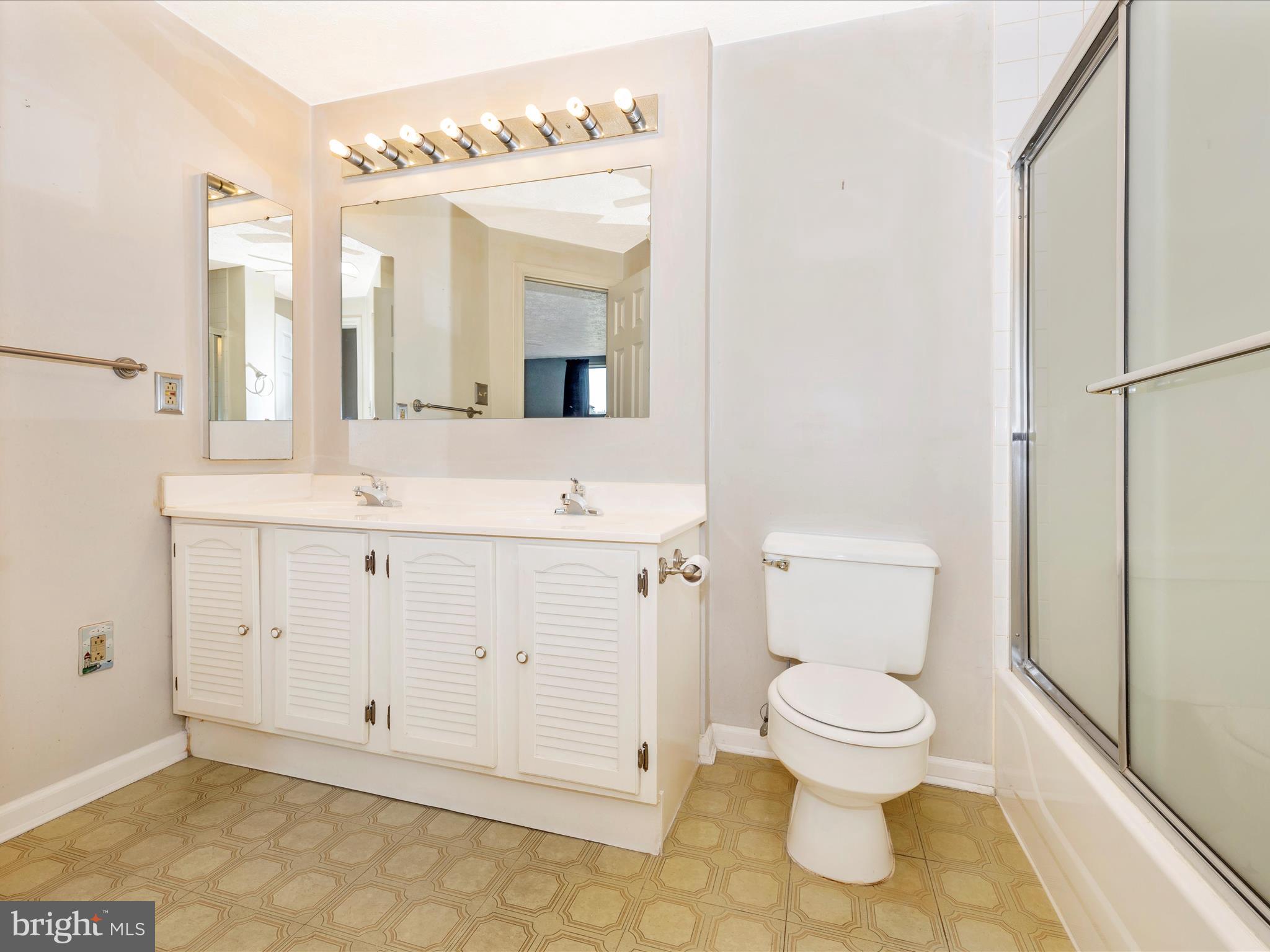 FREDERICKTOWNE VILLAGE - Residential