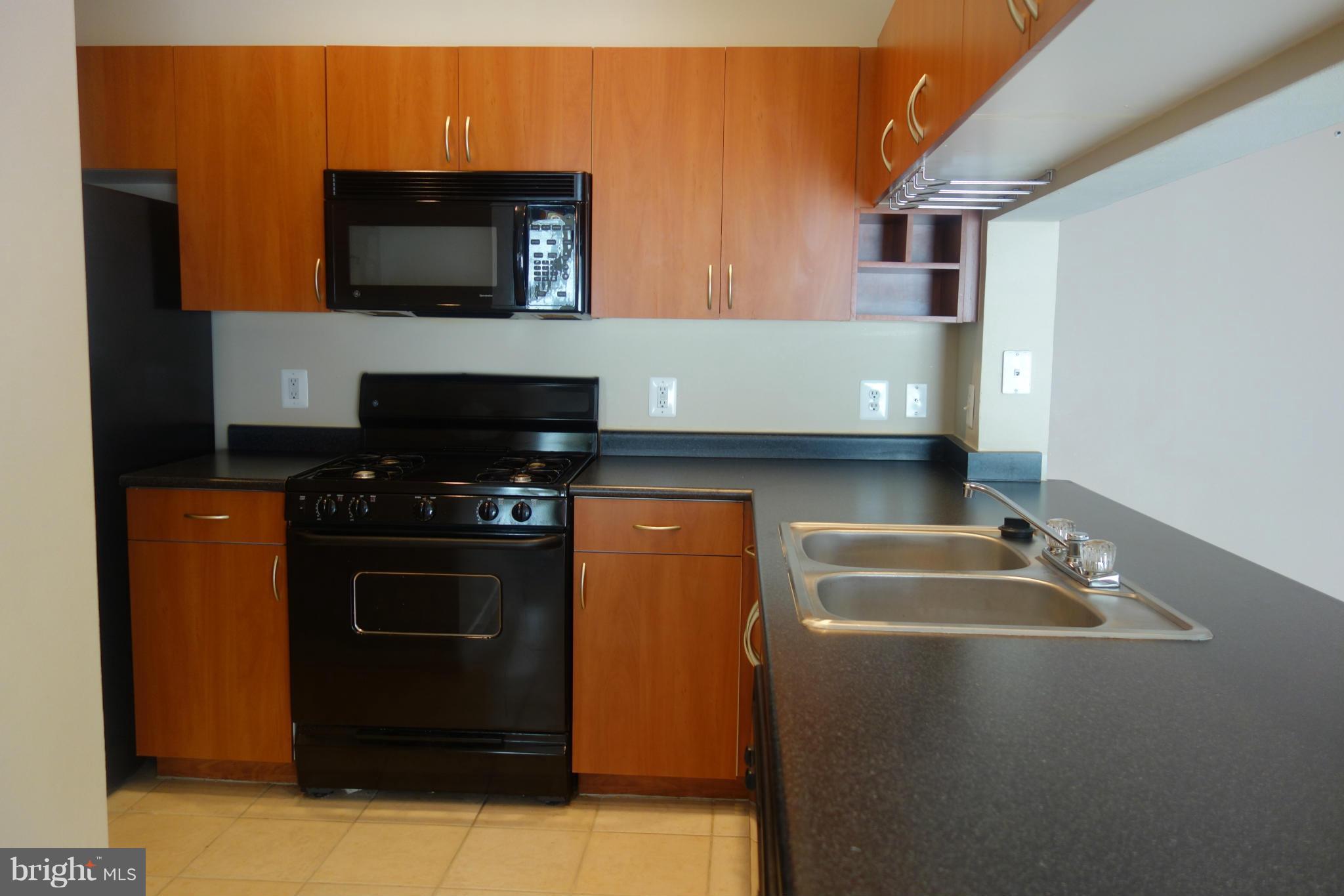 THE ASHMORE - Residential Lease