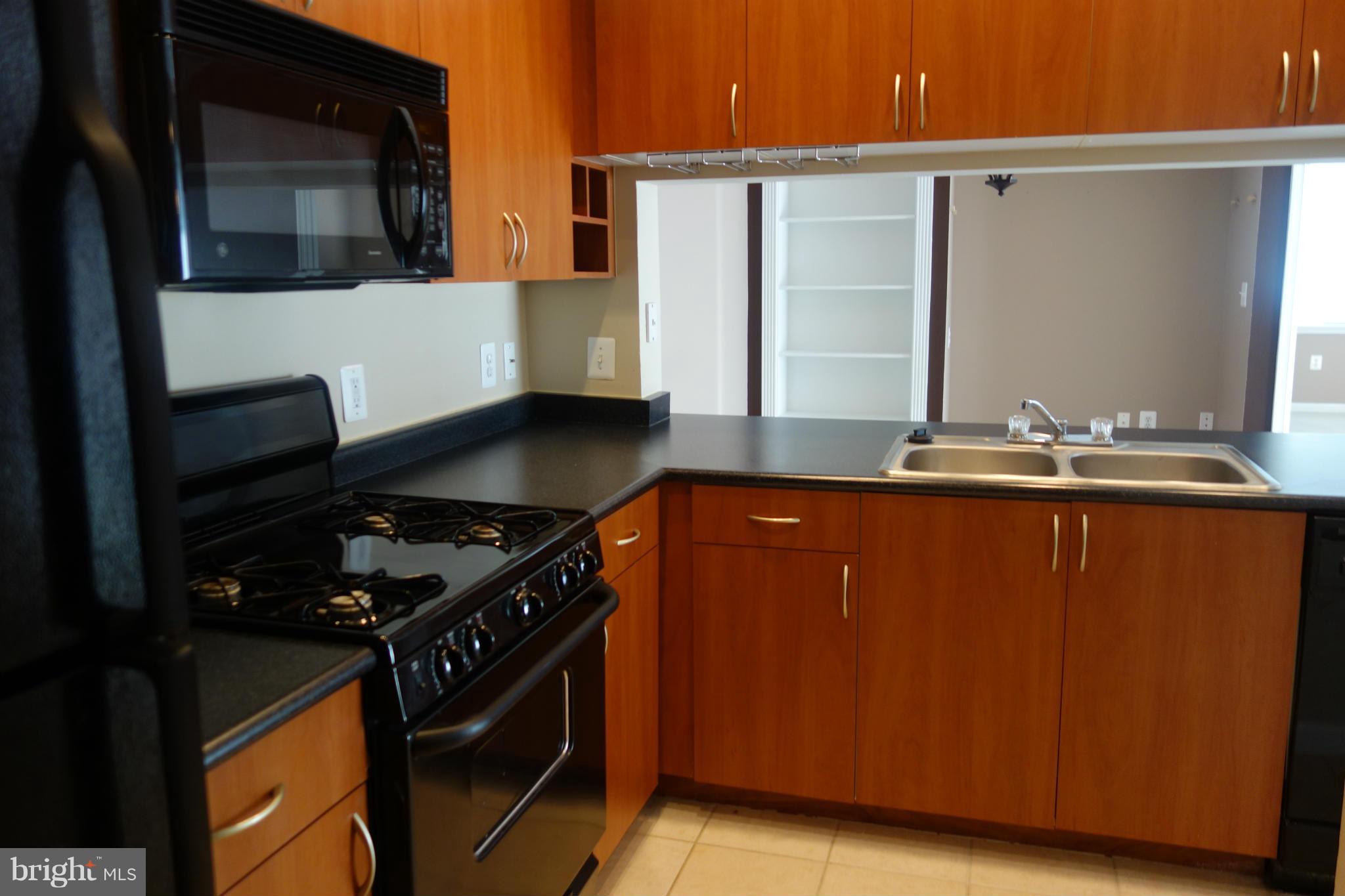 THE ASHMORE - Residential Lease