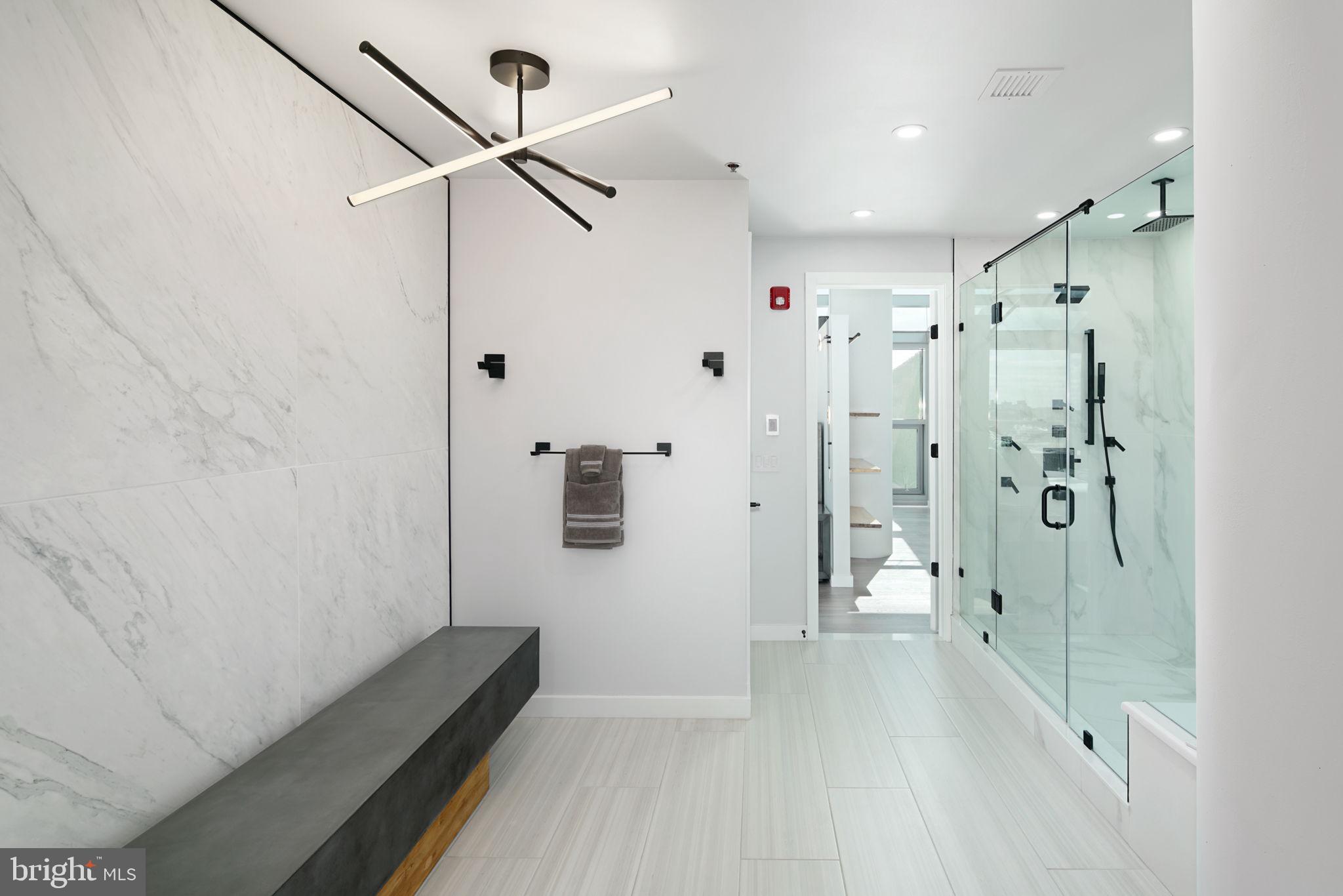 AVENUE OF THE ARTS - Residential