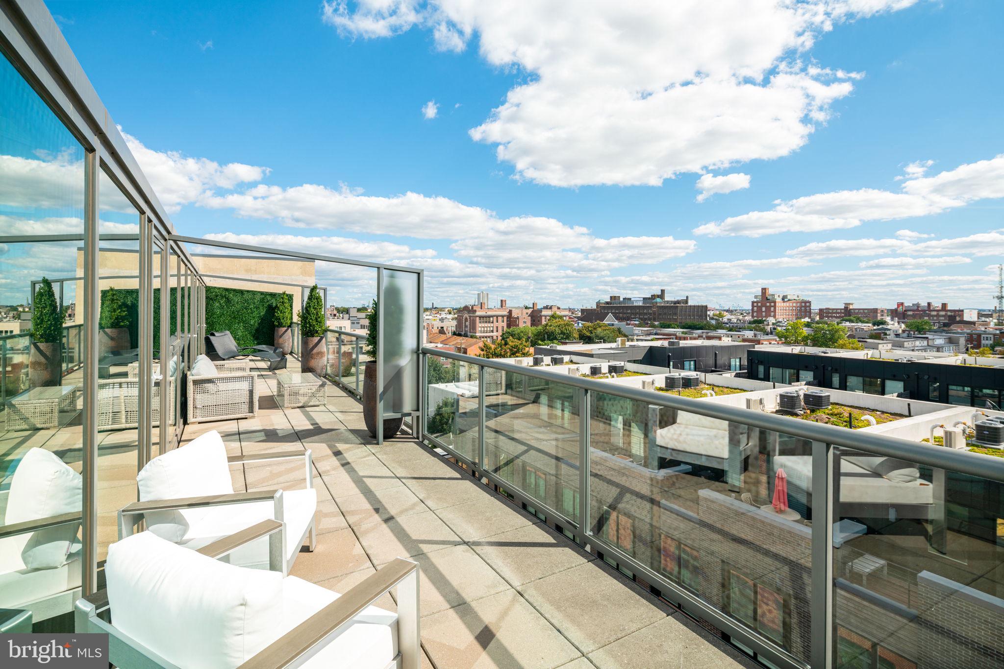 AVENUE OF THE ARTS - Residential