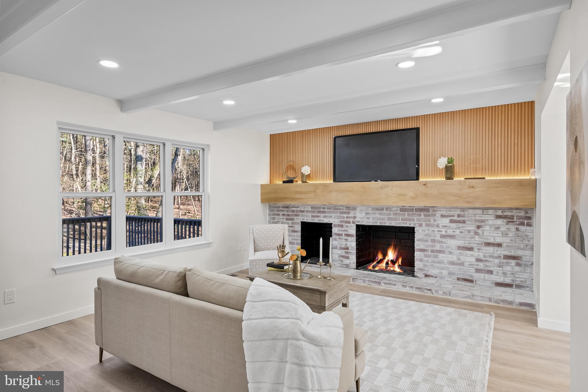 110 WILLIAM FEATHER DRIVE