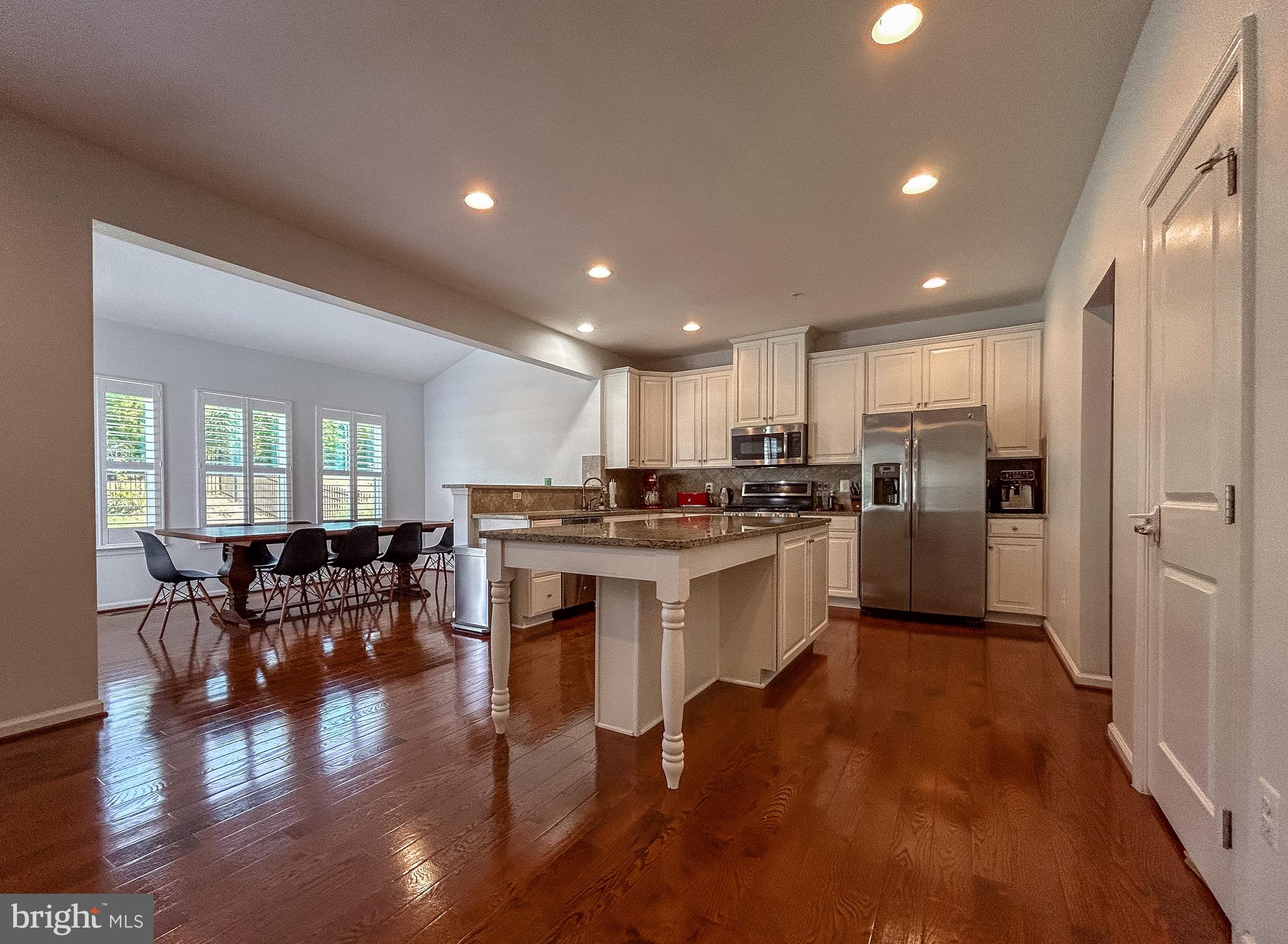 POTOMAC SHORES - Residential Lease