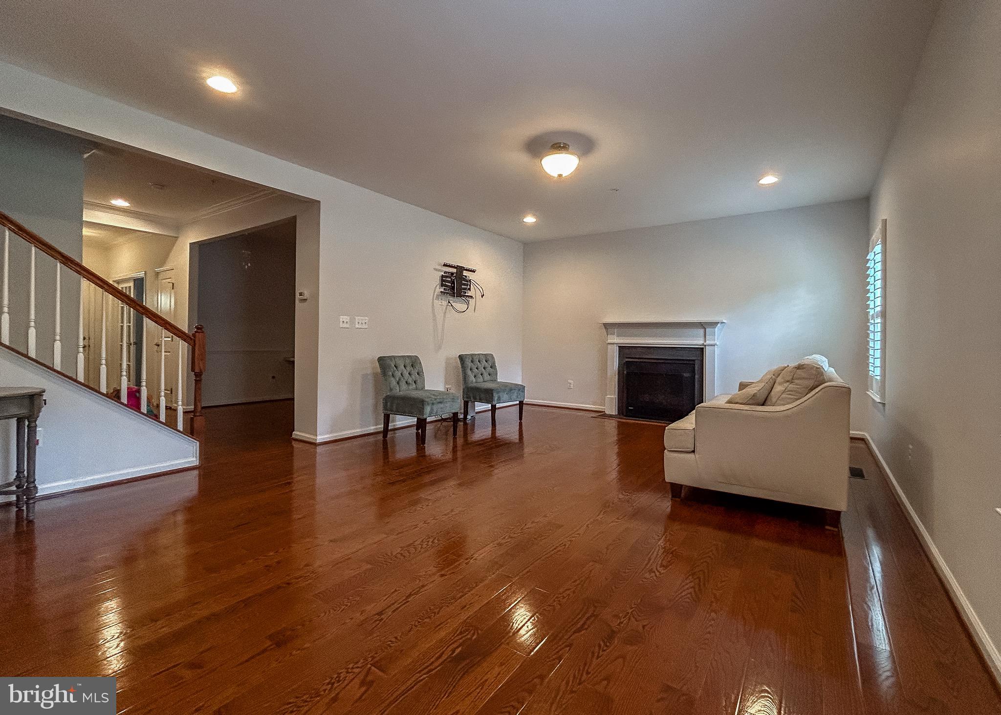 POTOMAC SHORES - Residential Lease