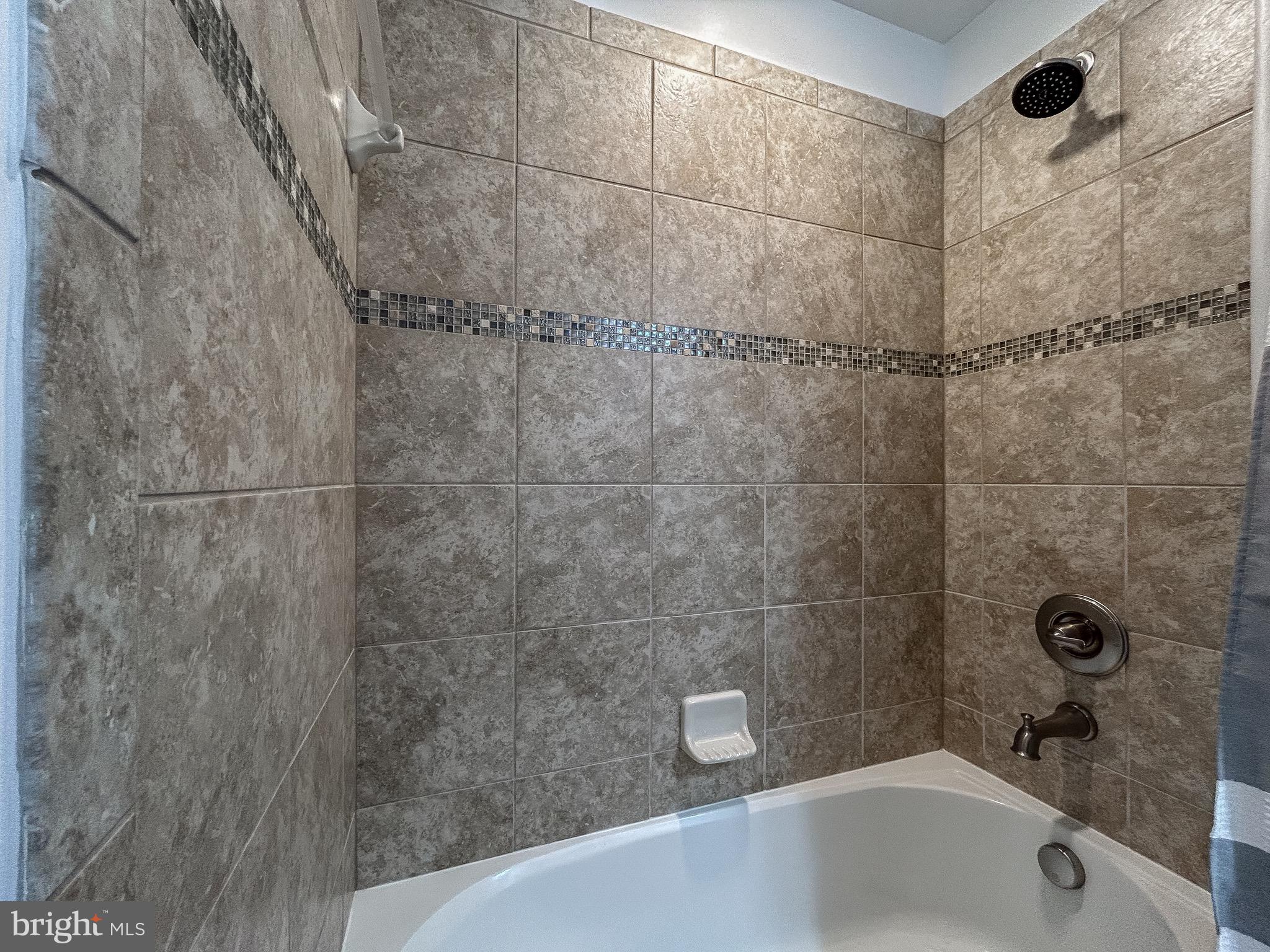 POTOMAC SHORES - Residential Lease