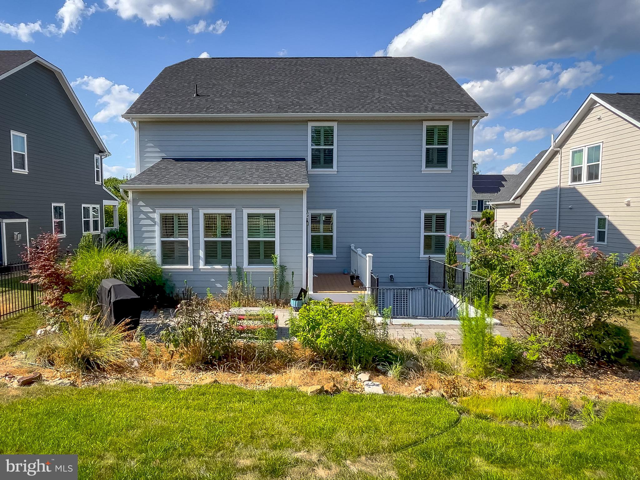 POTOMAC SHORES - Residential Lease