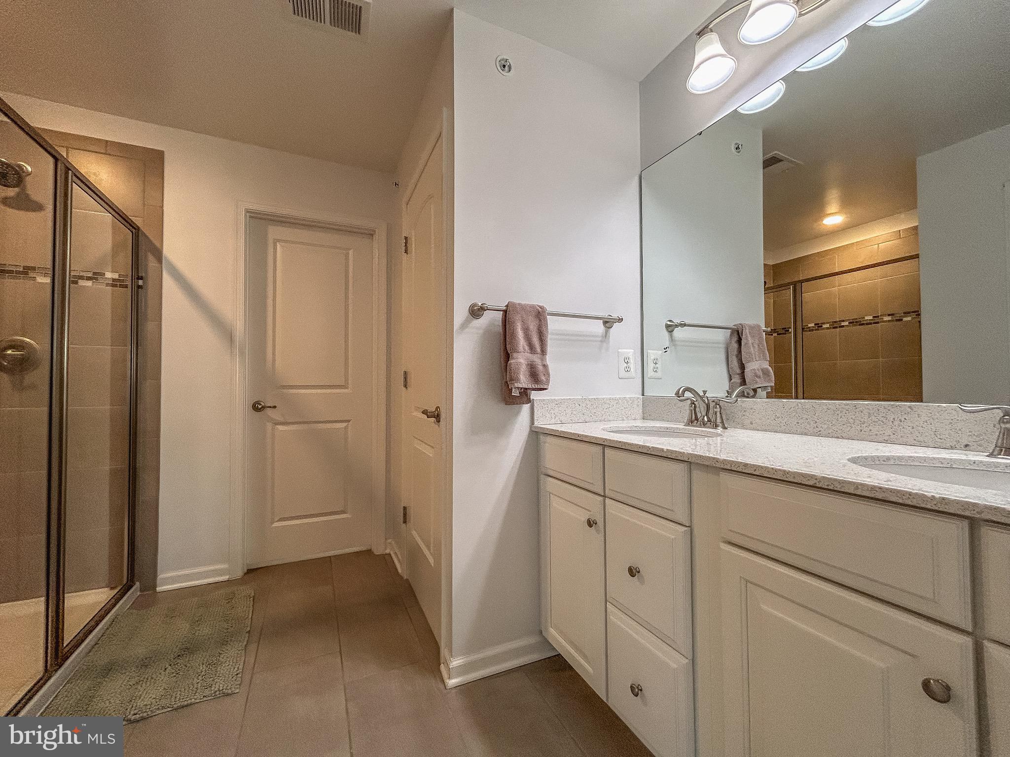 POTOMAC SHORES - Residential Lease