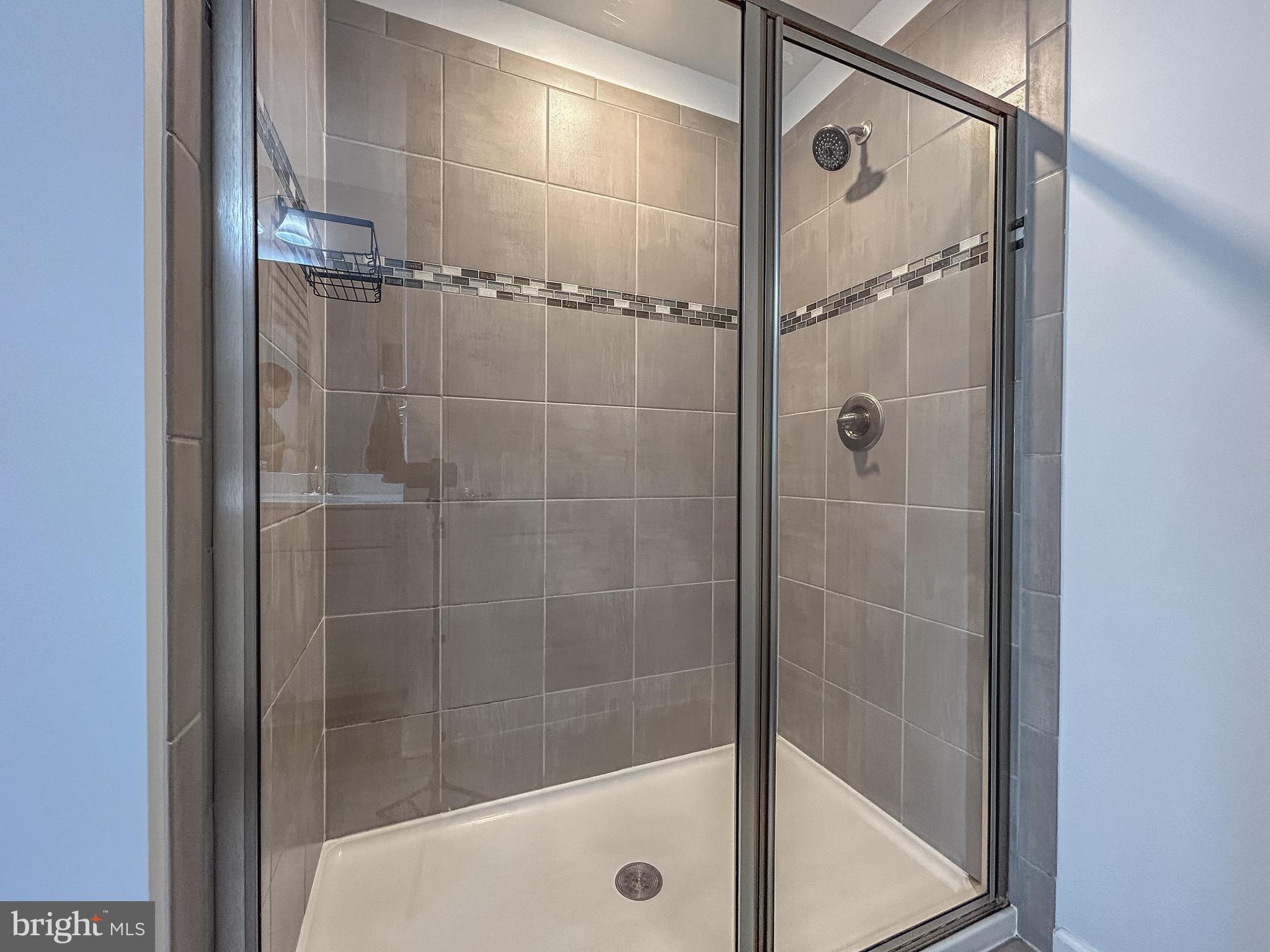 POTOMAC SHORES - Residential Lease