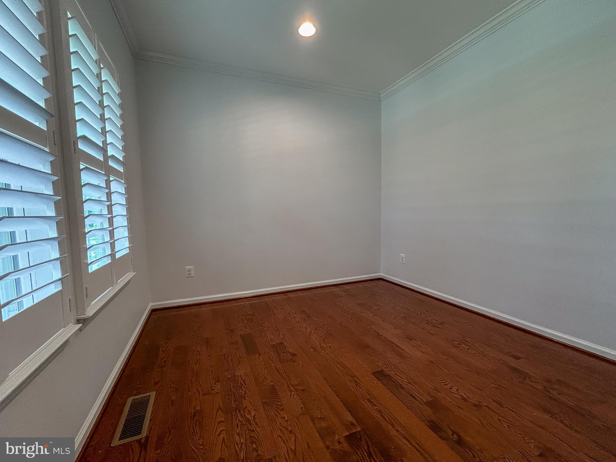 POTOMAC SHORES - Residential Lease