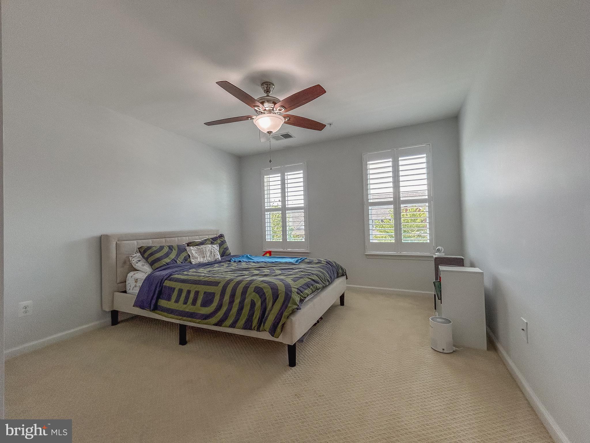 POTOMAC SHORES - Residential Lease