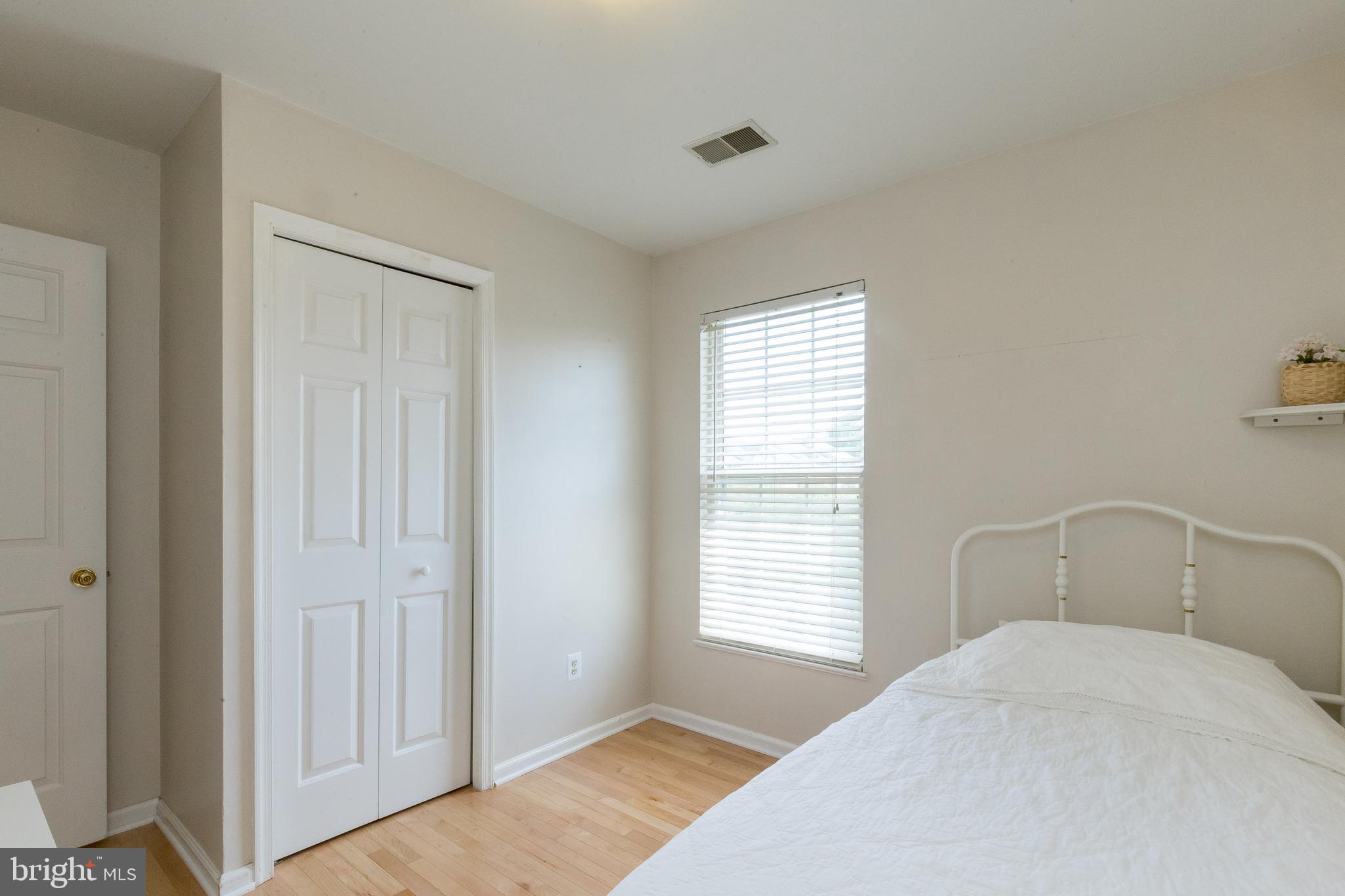 CENTRE RIDGE - Residential