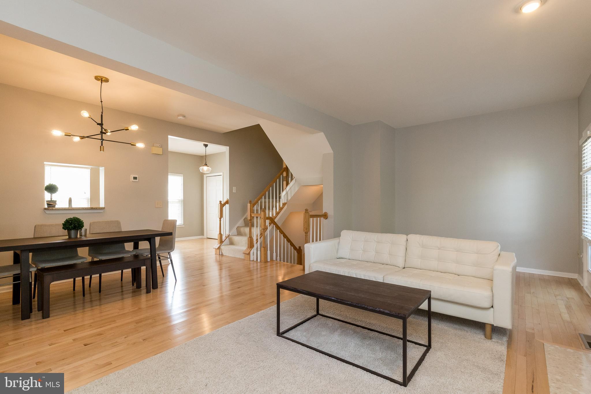 CENTRE RIDGE - Residential