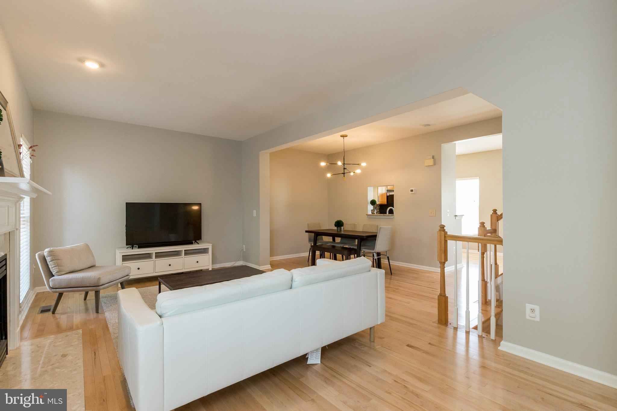 CENTRE RIDGE - Residential