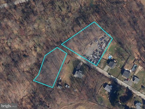 Photo of 1220 Gloria Avenue, LINTHICUM HEIGHTS, MD 21090 (MLS # MDAA2143842)