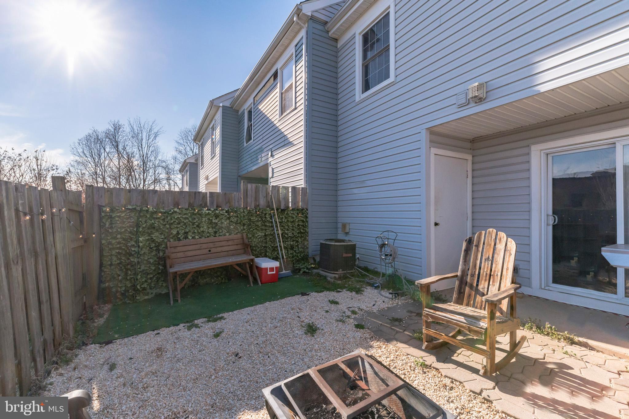 STAFFORD MEADOWS - Residential