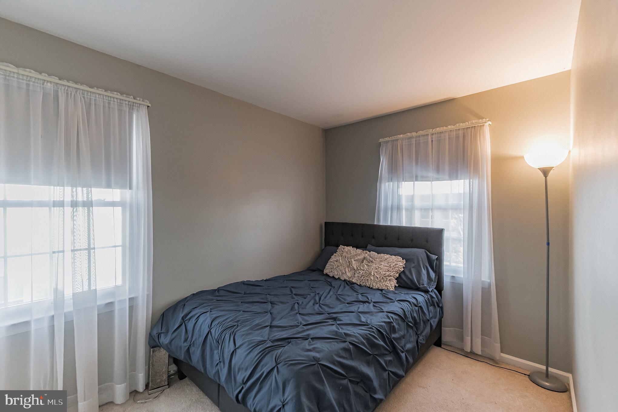 STAFFORD MEADOWS - Residential