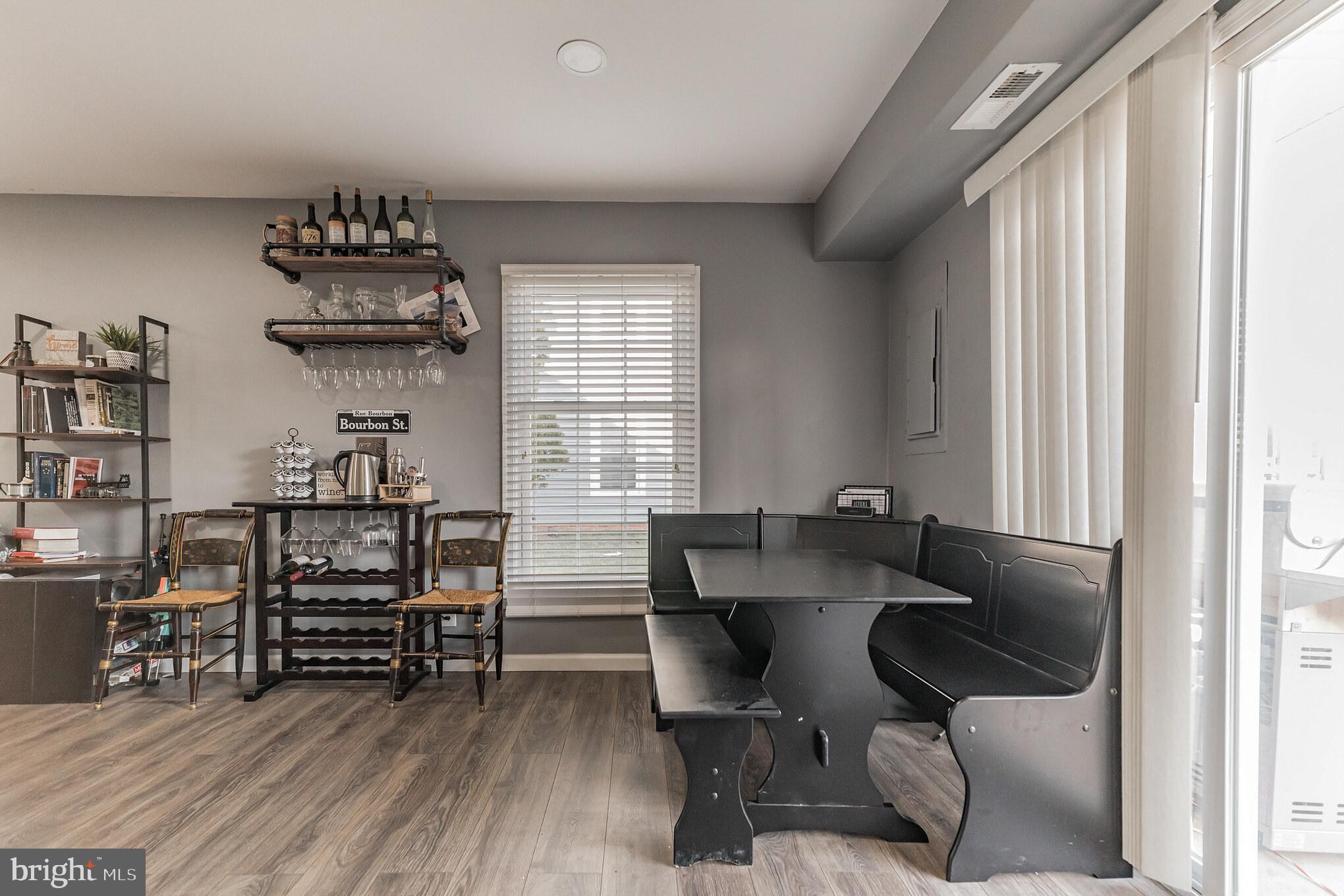 STAFFORD MEADOWS - Residential