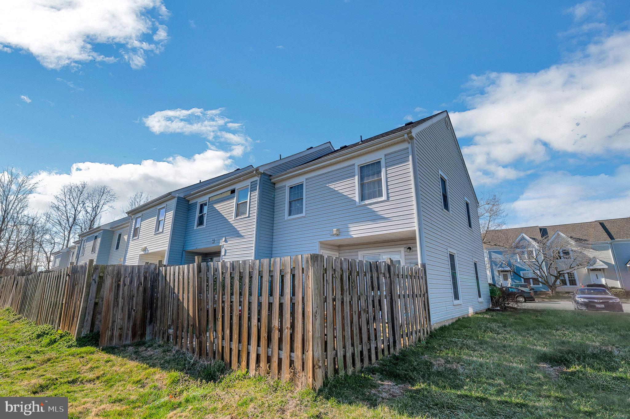 STAFFORD MEADOWS - Residential