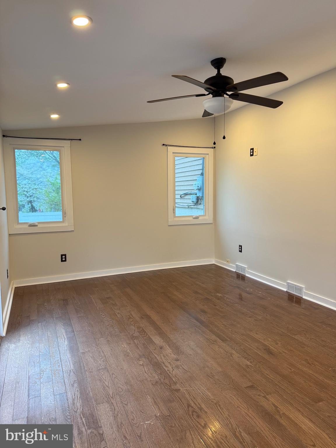 FEASTERVILLE HGTS - Residential